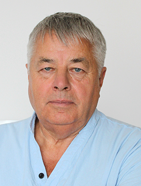 Dr. Csiba Gábor sebész, traumatológus, neurálterápiás orvos, egészségügyi menedzser
